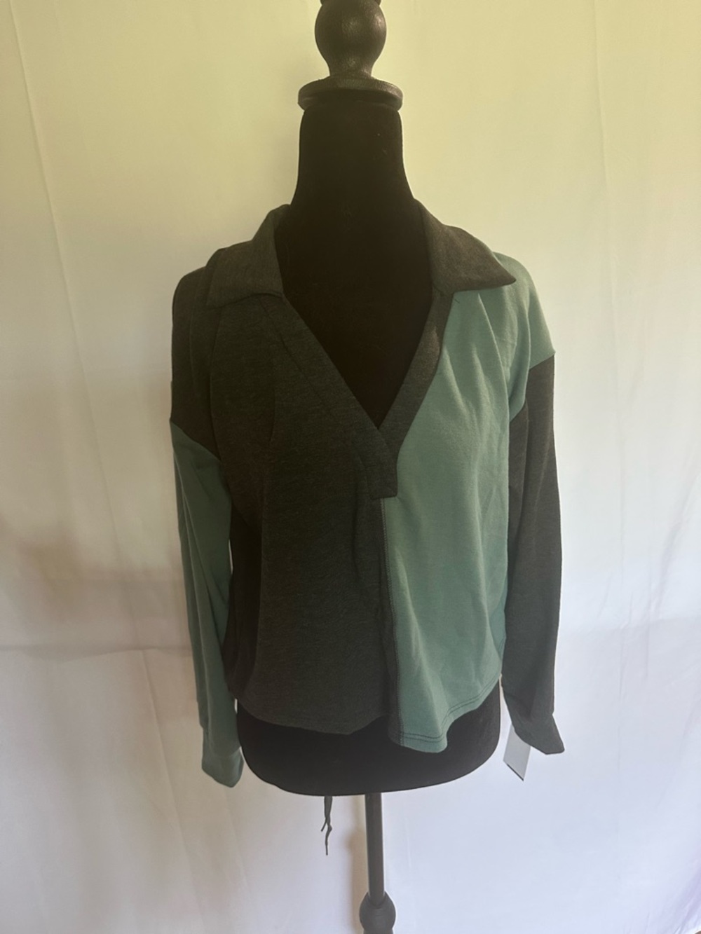 Moa Moa Two-Tone Pullover in Teal & Charcoal